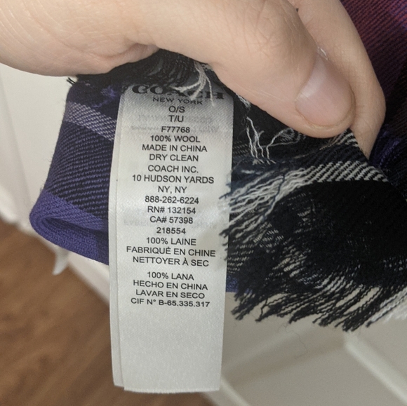 Red and purple plaid COACH wool blanket scarf NWT - Picture 6 of 6